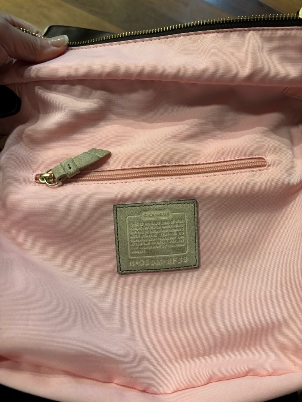 Coach VINTAGE G05M-8F33 Hamptons Optic Scarf Print w Tan Suede Bottom Tote EUC - Picture 11 of 15